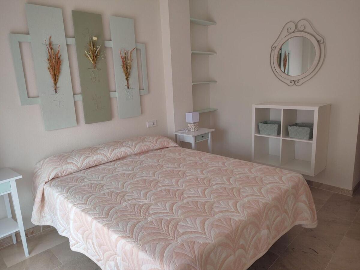 Apartamento Con Piscina Casares Eksteriør billede
